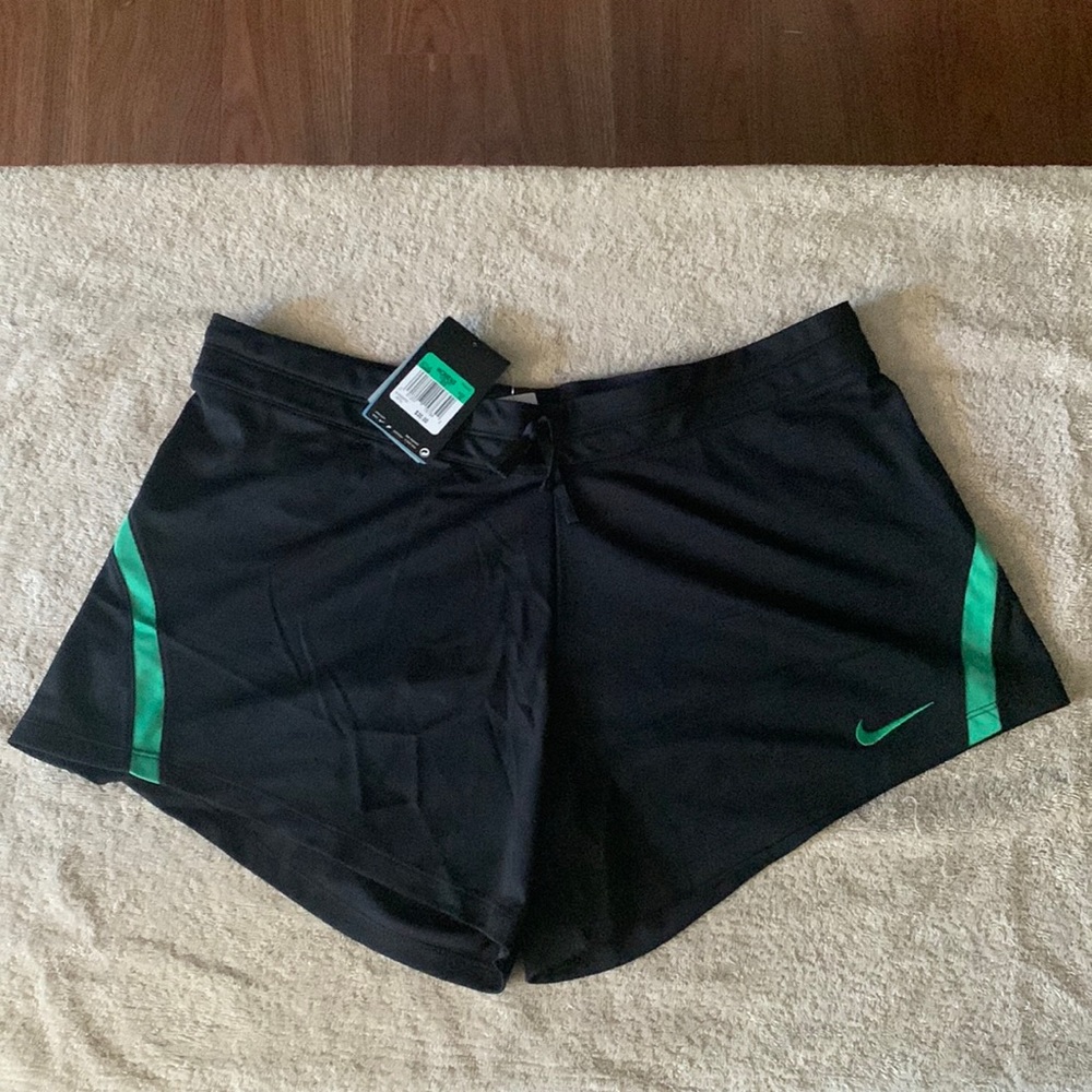 New womens XL Shorts